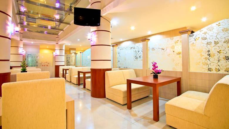 Hotel Marina アンボン エクステリア 写真