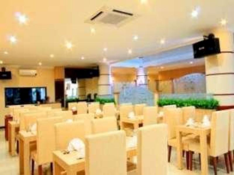 Hotel Marina アンボン エクステリア 写真